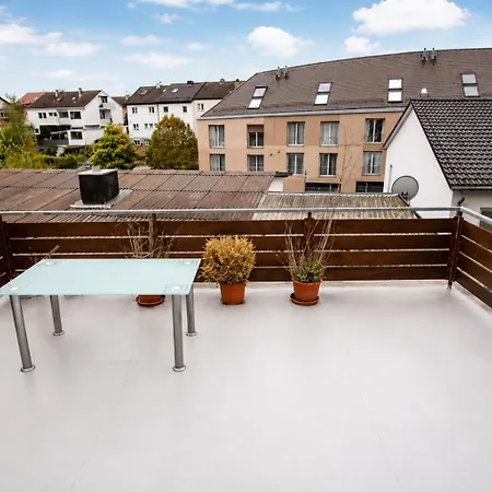 Lejlighed 01 Sehr Grosse 2 Stoeckige Mit Parkplatz *